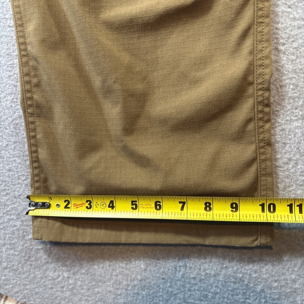 Under Armor Men's Khaki Tactical Cargo Pants 42x32 Hiking Work Excellent - Picture 15 of 15